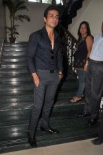 Sonu Sood supports Country Club in Andheri, Mumbai on 21st July 2012 (33).JPG